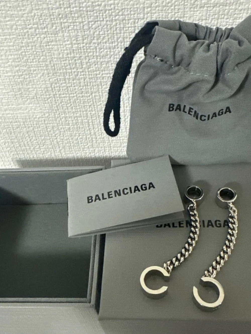 Balenciaga Silver-Tone Chain Cuff Clips
